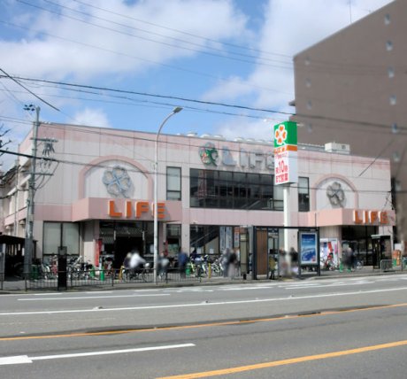 ライフ西七条店　徒歩7分　(550ｍ)