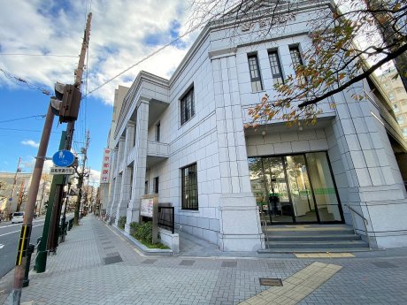 京都銀行西陣支店まで440m