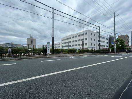 第四中学校　徒歩10分　800ｍ