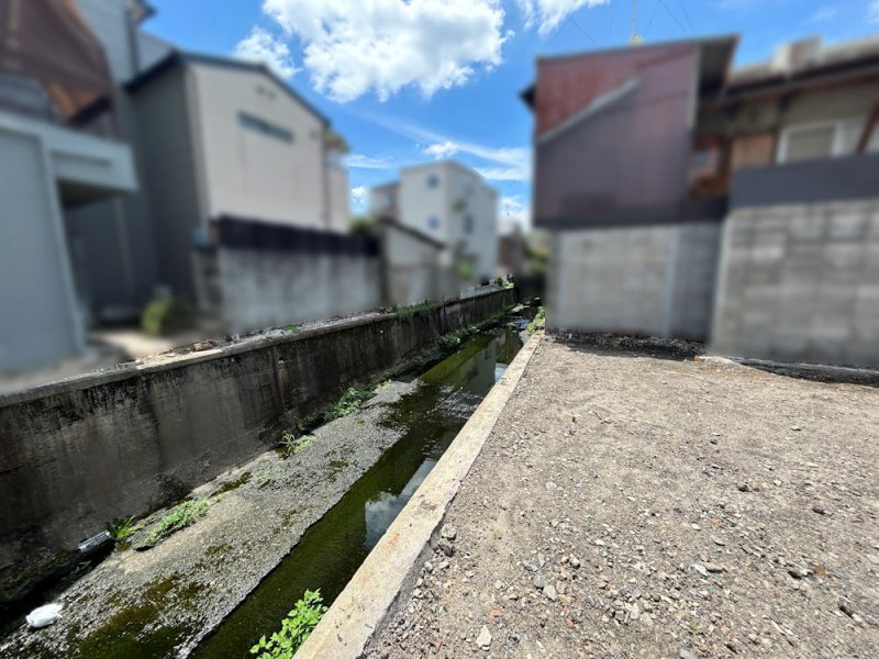 更地