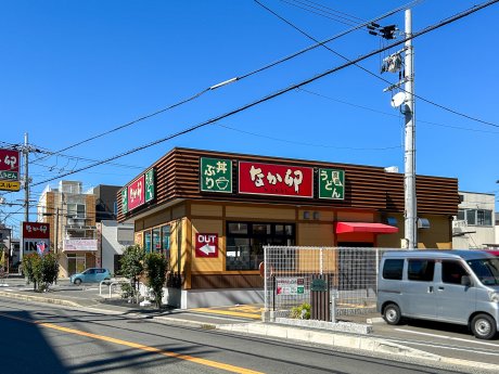 なか卯　高槻津之江店まで550ｍ　徒歩8分