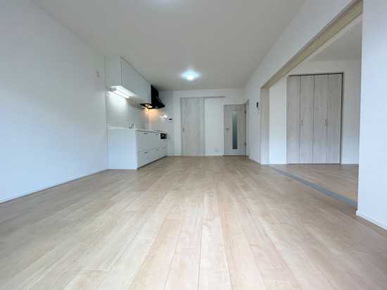 京都四条グランドハイツ432号室