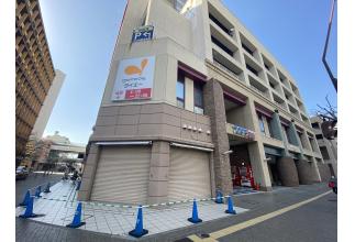 ダイエーアスタまで徒歩９分（720ｍ）ＪＲ新長田駅そばの商業施設。お仕事帰りのお買い物に便利です！