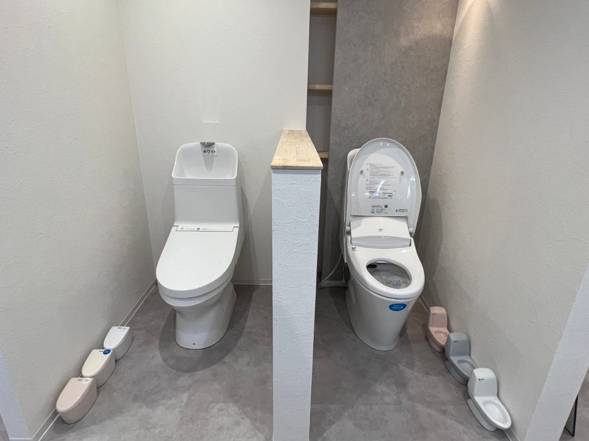 LIXIL・TOTOのトイレを展示する京都南インター住宅展示場のショールーム
