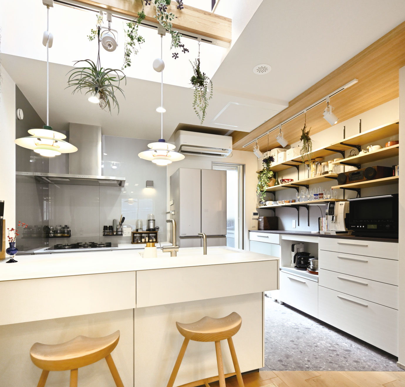 キッチンを主役にゆとりを楽しむ。