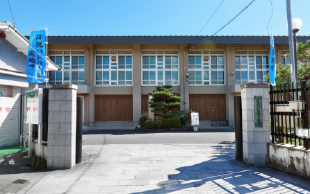 桂小学校