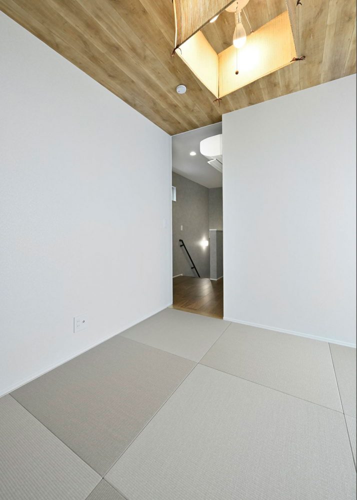 和室・畳コーナーの施工事例 5 和室・畳コーナーの施工事例