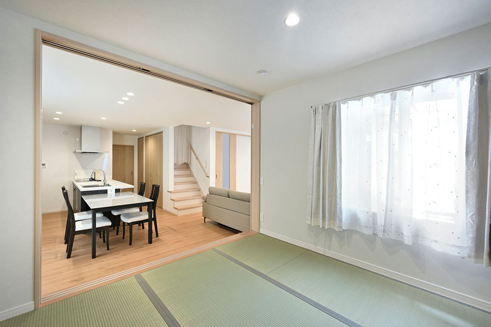 和室・畳コーナーの施工事例 13 和室・畳コーナーの施工事例