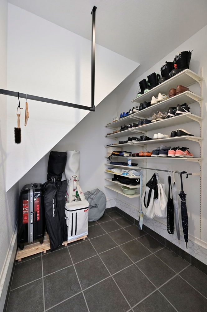 シューズクローゼットの施工事例 33 シューズクローゼットの施工事例