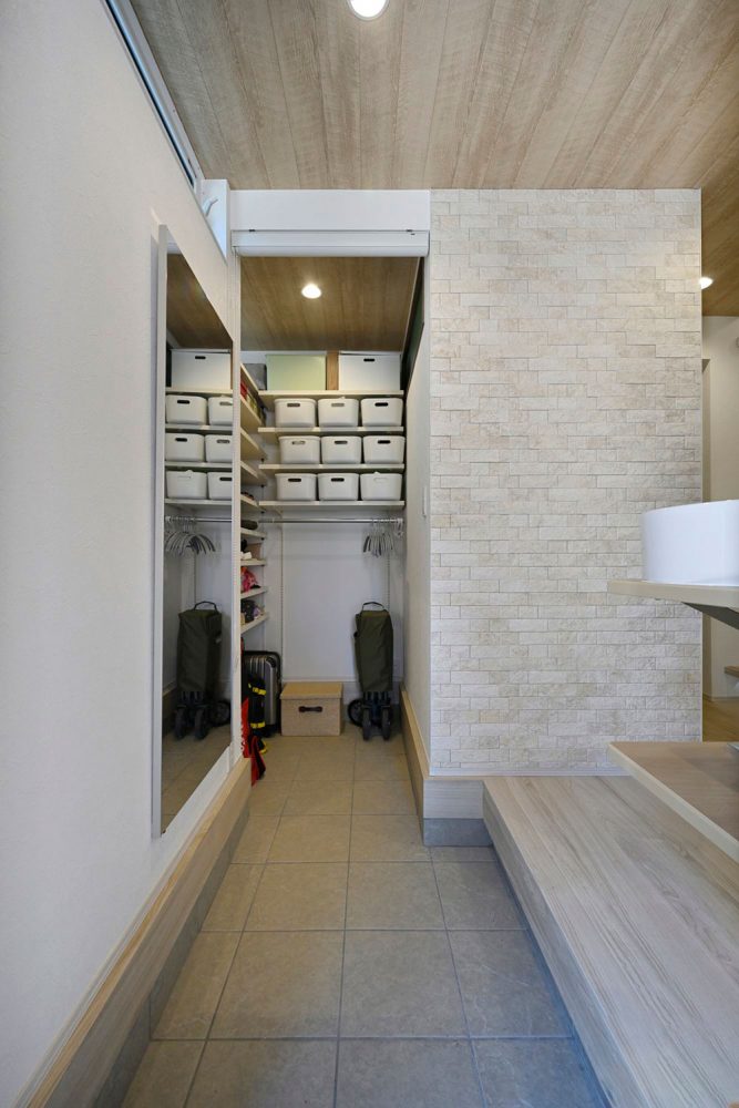 シューズクローゼットの施工事例 24 シューズクローゼットの施工事例