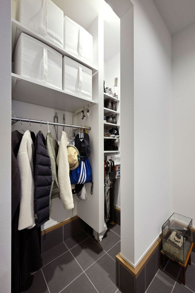 シューズクローゼットの施工事例 20 シューズクローゼットの施工事例