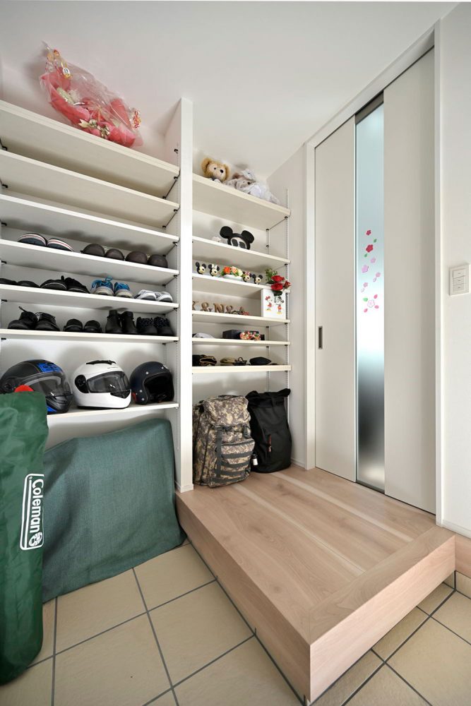 シューズクローゼットの施工事例 19 シューズクローゼットの施工事例