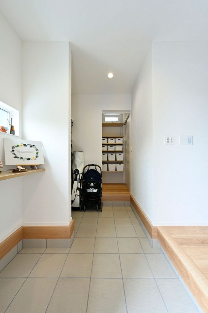 シューズクローゼットの施工事例 6 シューズクローゼットの施工事例