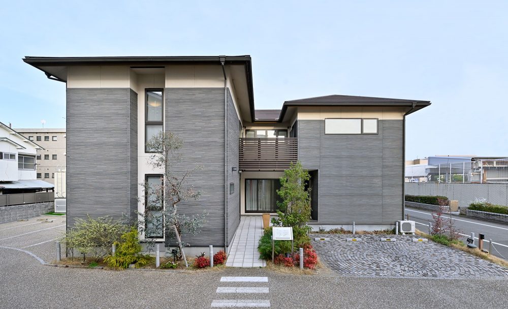 【須磨の家】親世代と子世代が心地よく暮らす二世帯住宅｜ゼロホーム尼崎住宅展示場