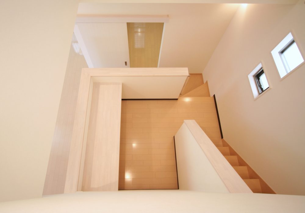 狭小住宅でも驚くほど広く！動線を活かす間取り設計の秘訣