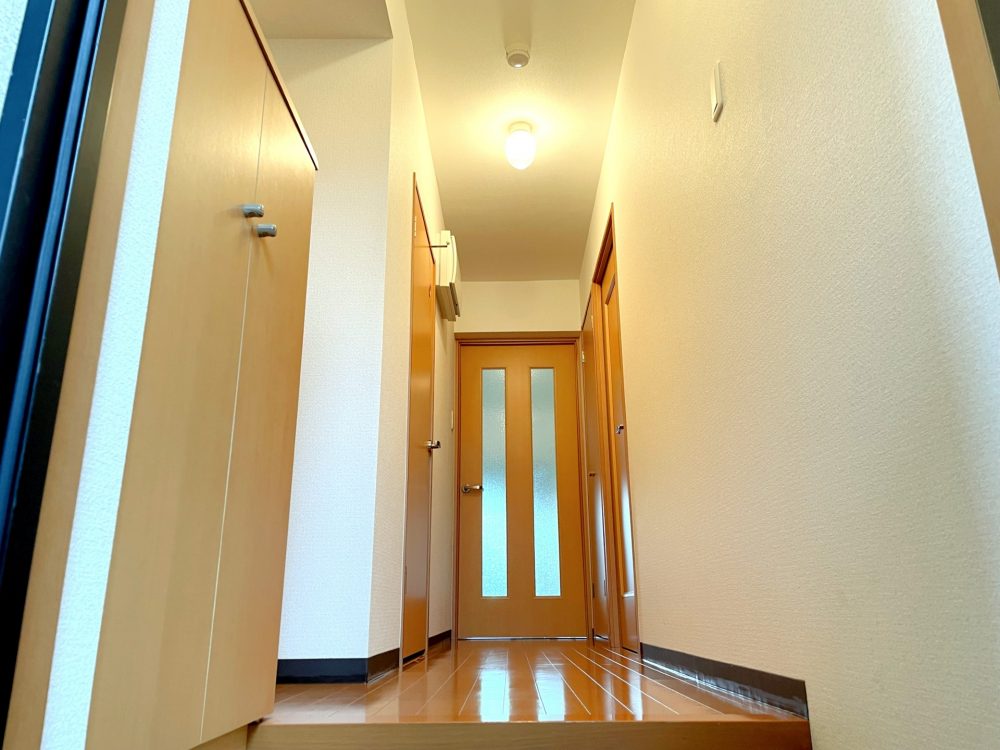 【狭小住宅】玄関まわりを劇的に改善！動線と収納で暮らしやすさをアップする間取り術